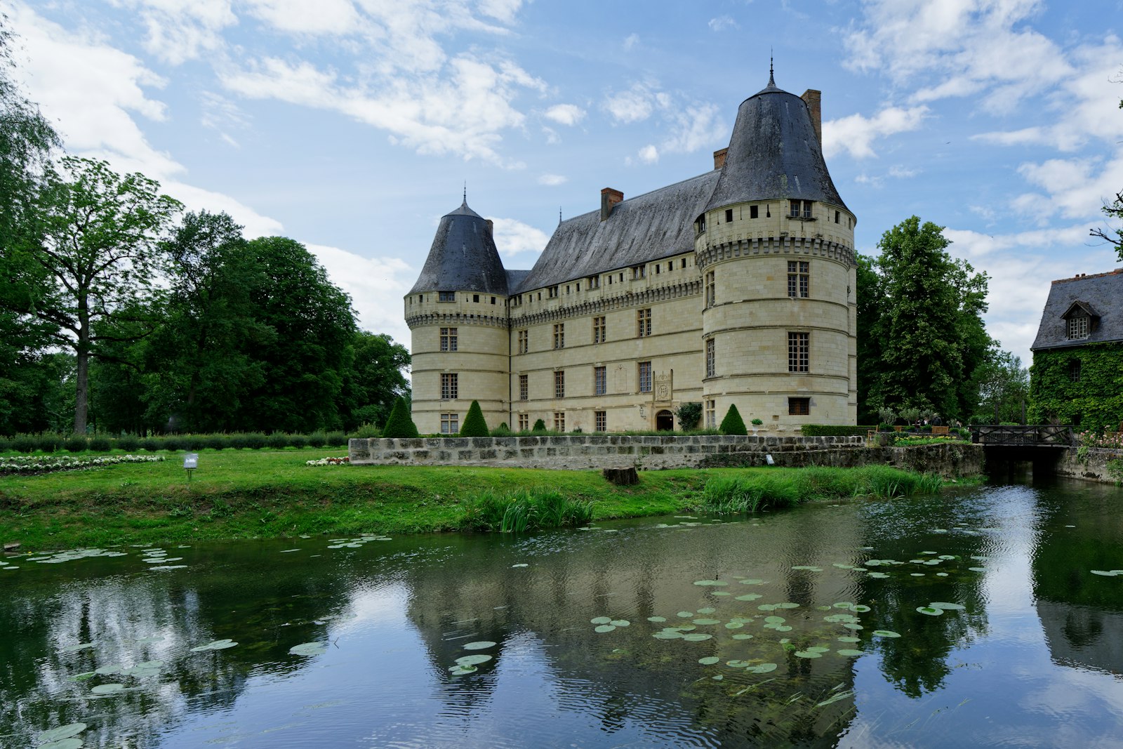 A Loire chateau with its ornamental pond