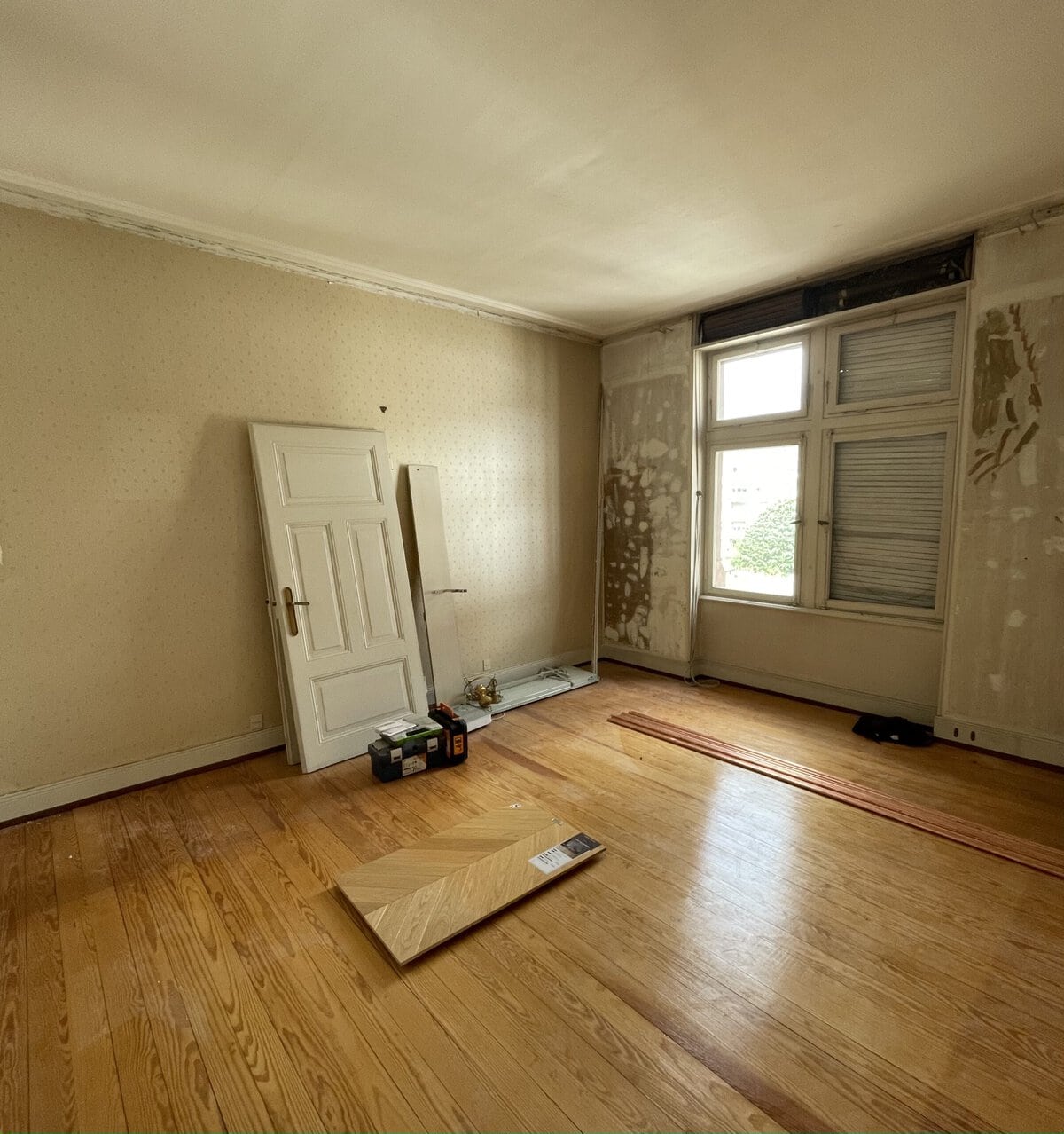 The room before renovation